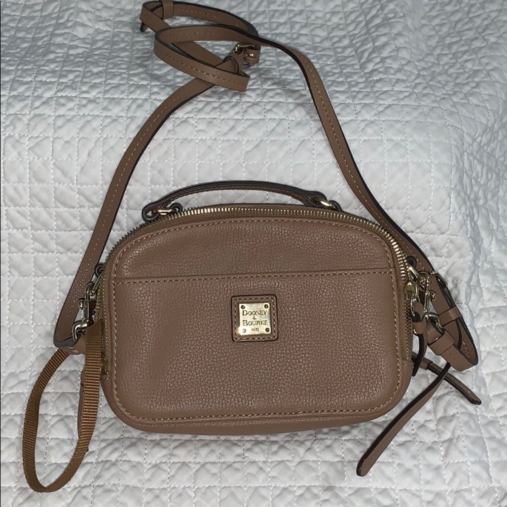 Dooney & Bourke crossbody